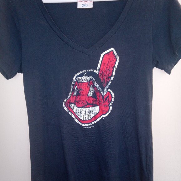 MLB Cleveland Indians Nostalgic Women's Top - Picture 9 of 14